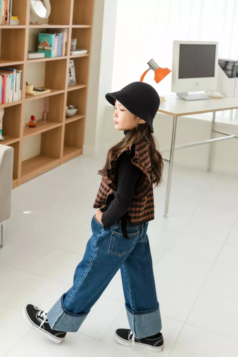Dore Dore - Korean Children Fashion - #todddlerfashion - Roll-up Bootscut Pants - 11