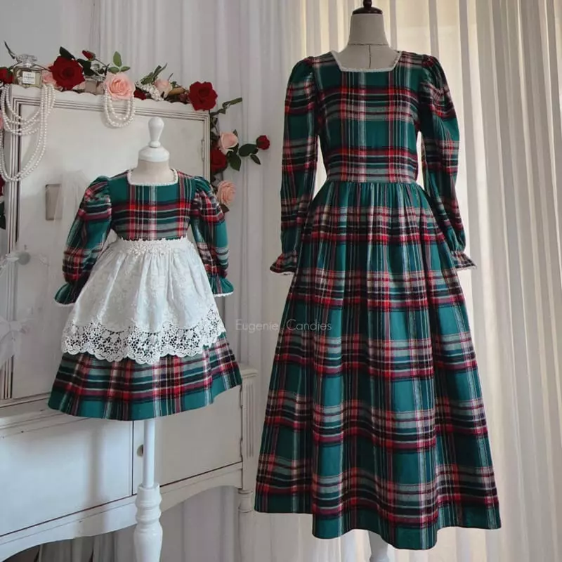 Eugenie Candies - Korean Children Fashion - #kidsshorts - U Green Top Bottom Set - 4