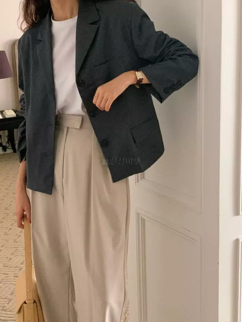 February - Korean Women Fashion - #restrostyle - Swing Jacket - 2