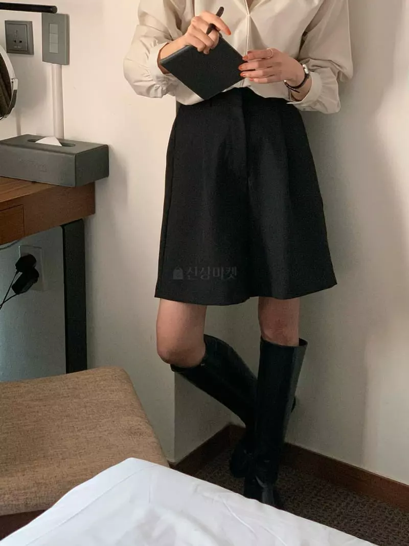 February - Korean Women Fashion - #womensfashion - Momo Pants - 8