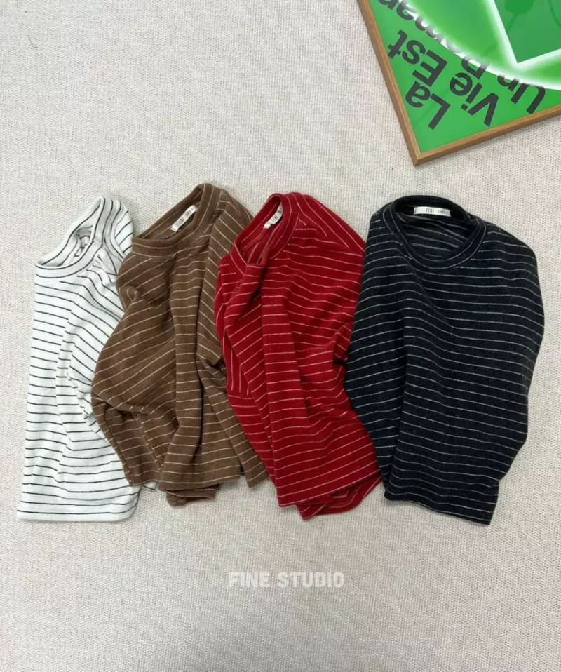 Fine Studio - Korean Children Fashion - #magicofchildhood - Blooming Fleece Tee - 6