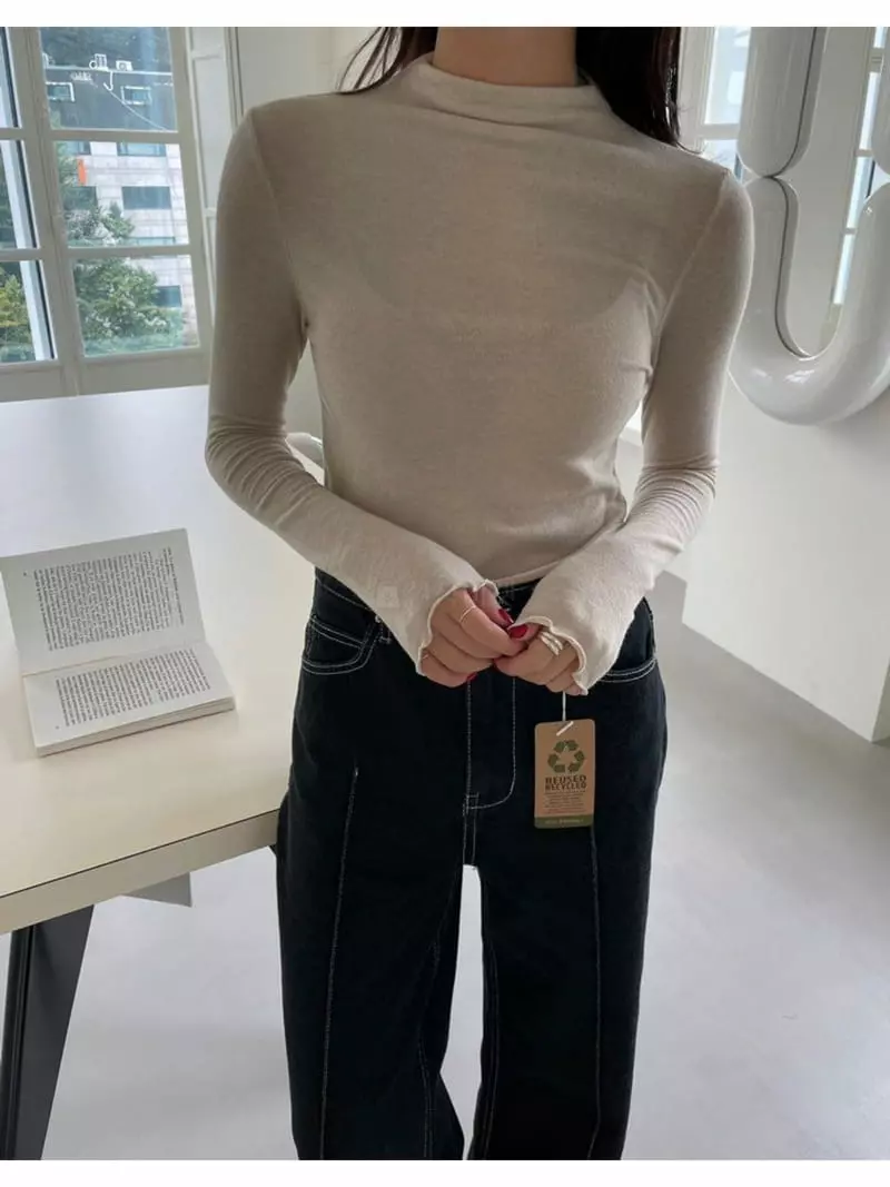 Floor - Korean Women Fashion - #romanticstyle - Turtleneck Tee - 4