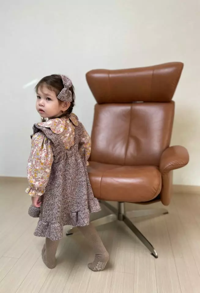 Flower J - Korean Children Fashion - #kidsshorts - Wave Collar Blouse - 8