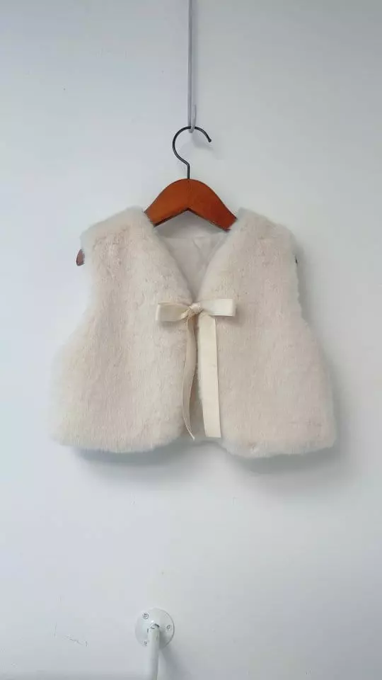 Flower J - Korean Children Fashion - #kidsstore - Fluffy Vest - 11