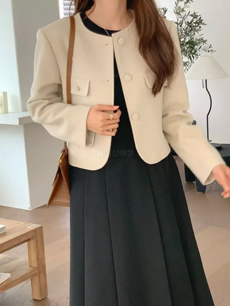 Flutter - Korean Women Fashion - #momslook - Round Jacket - 12