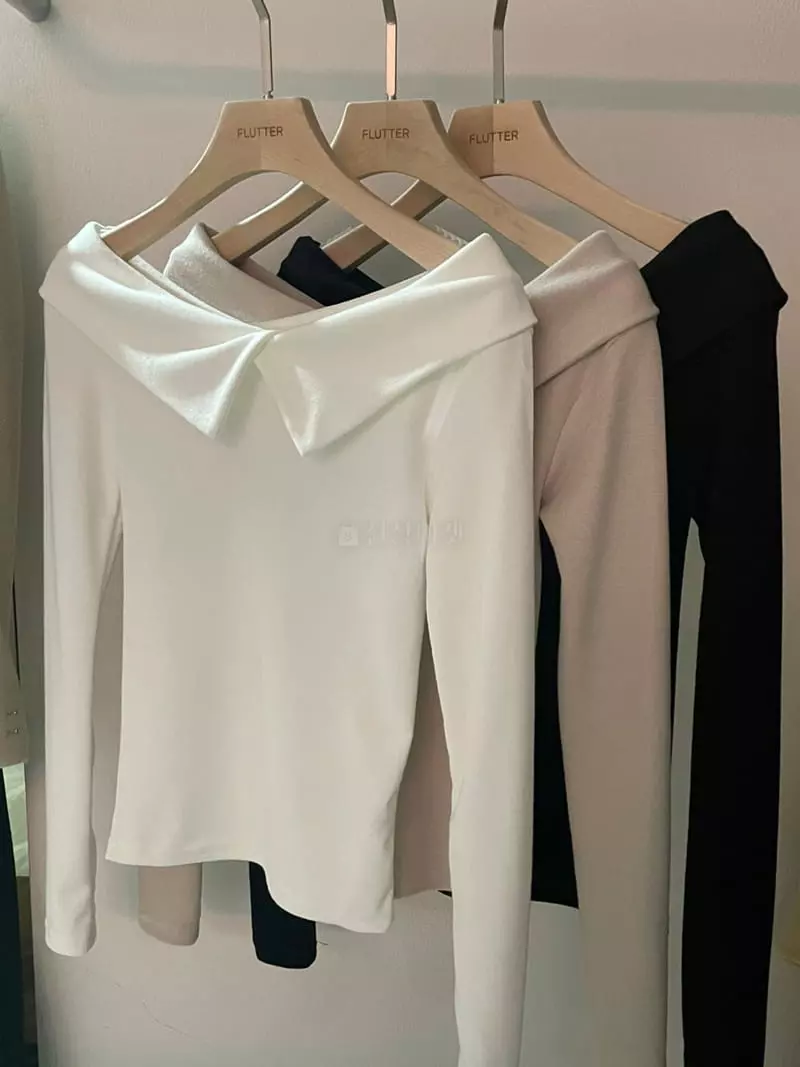 Flutter - Korean Women Fashion - #momslook - Off Collar Tee - 4