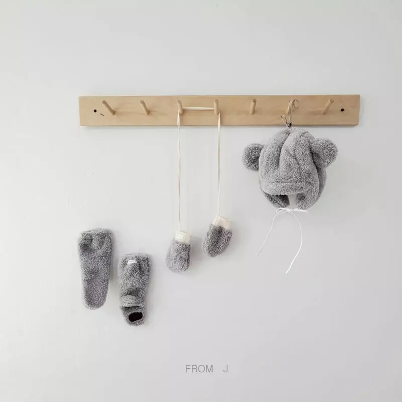 From J - Korean Baby Fashion - #babyboutiqueclothing - Mittens - 8