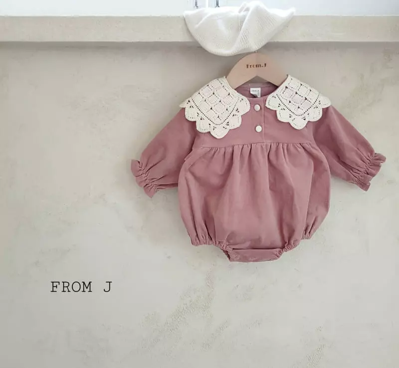 From J - Korean Baby Fashion - #babyclothing - Quilting Collar Bodysuit - 4