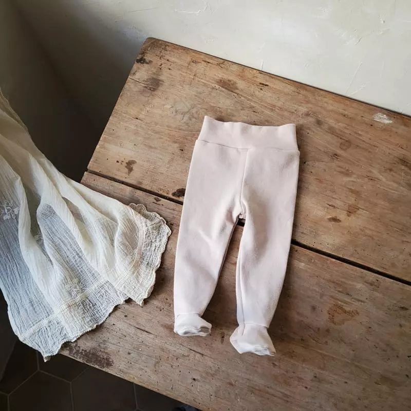 From J - Korean Baby Fashion - #babyootd - Paech Foot Leggings - 3