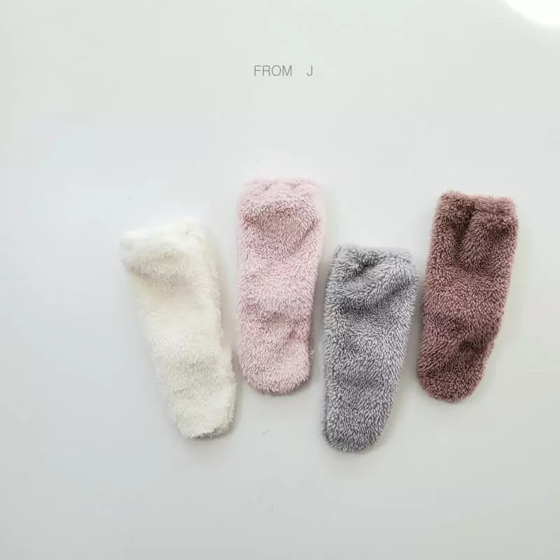 From J - Korean Baby Fashion - #onlinebabyboutique - Cozy Socks Warmer - 3