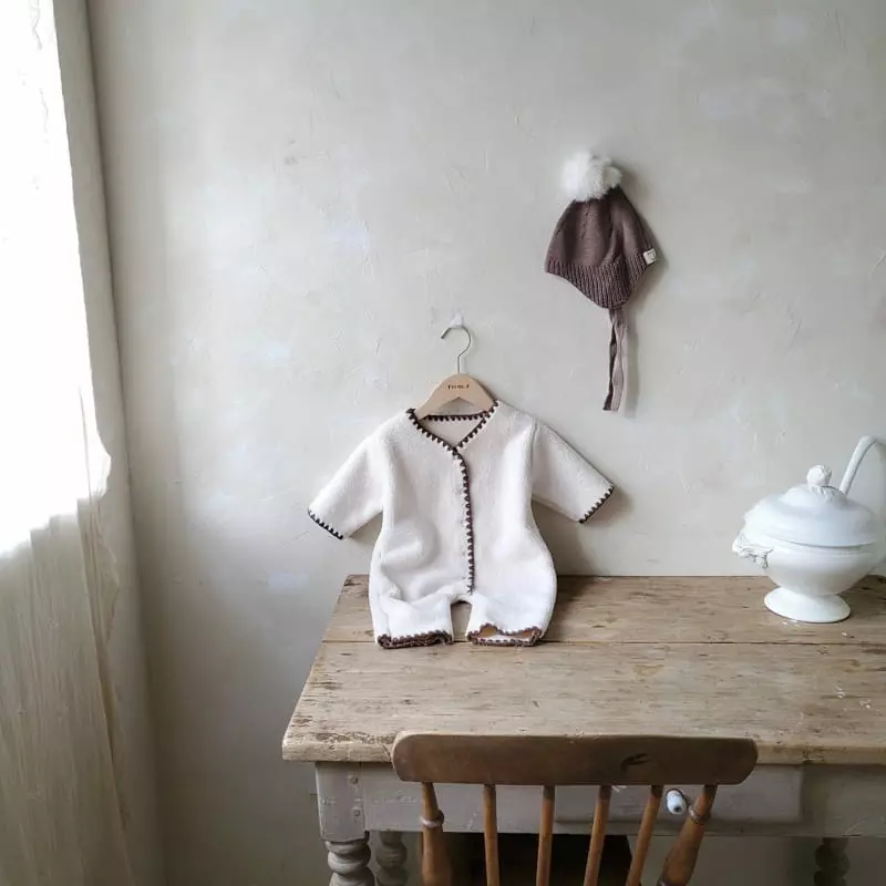 From J - Korean Baby Fashion - #smilingbaby - Mello Embrodiery Bodysuit - 2