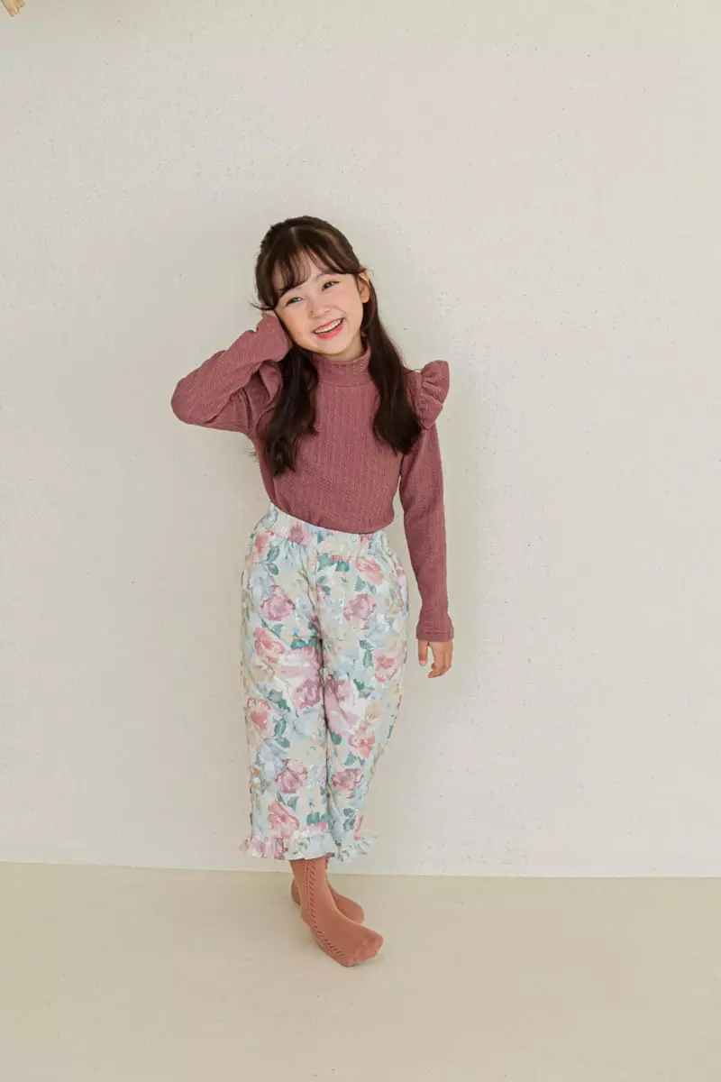 Ggomare - Korean Children Fashion - #kidsshorts - Twist Turtleneck Tee - 3