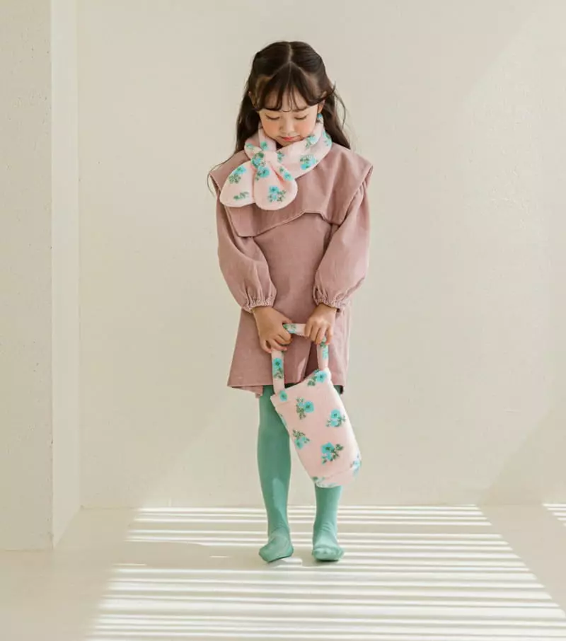 Ggomare - Korean Children Fashion - #toddlerclothing - All Day Muffler - 7