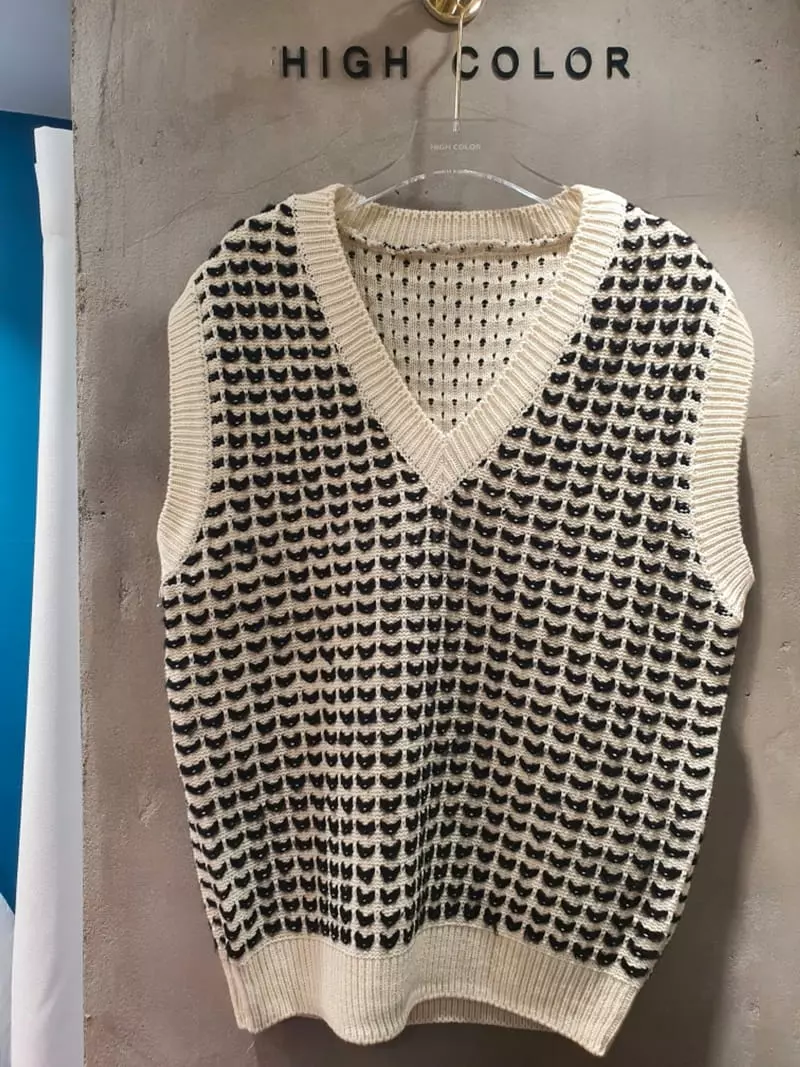 Highcolor - Korean Women Fashion - #momslook - Love Vest - 11
