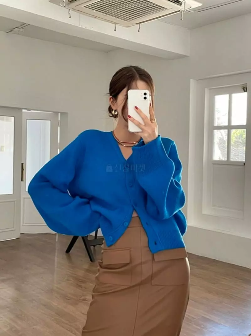 Highcolor - Korean Women Fashion - #restrostyle - Y Cardigan - 3