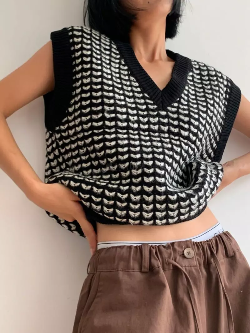 Highcolor - Korean Women Fashion - #womensfashion - Love Vest - 6