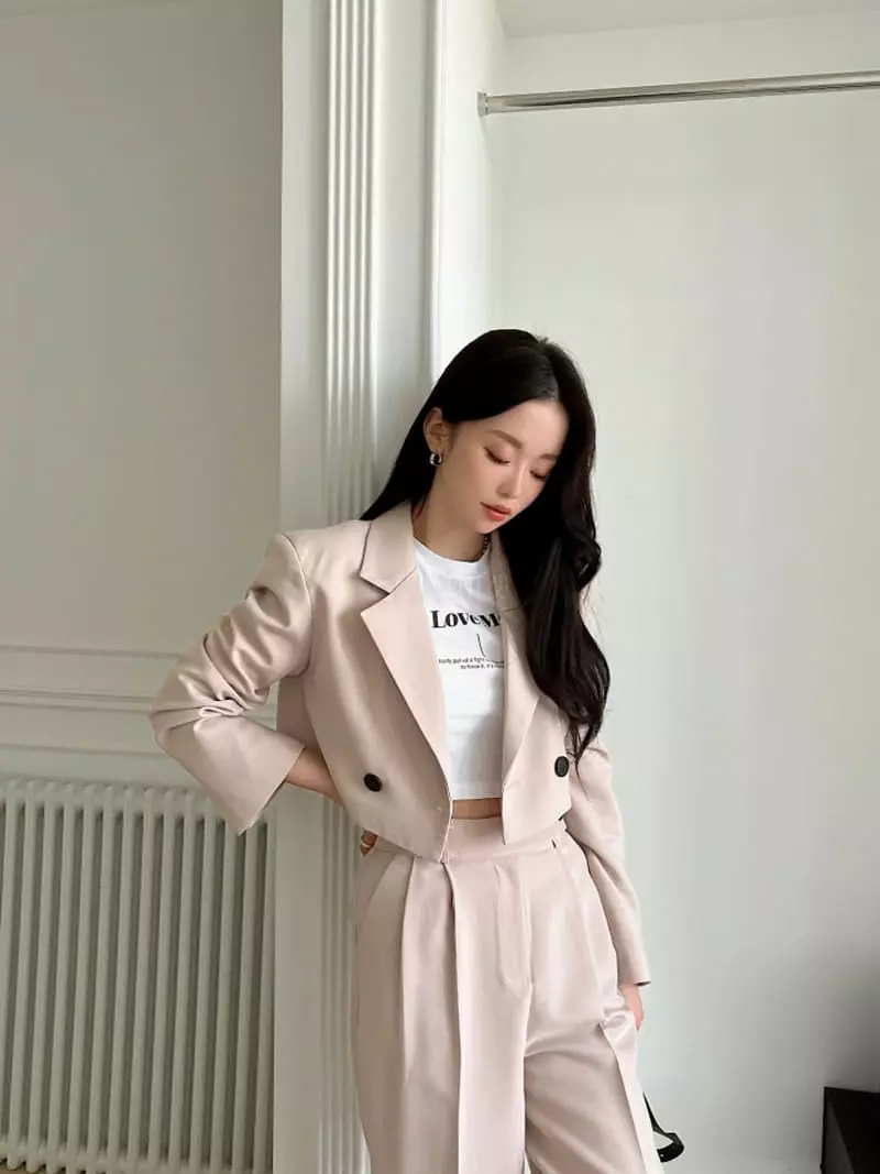 Highcolor - Korean Women Fashion - #womensfashion - Love Me Crop Tee - 12