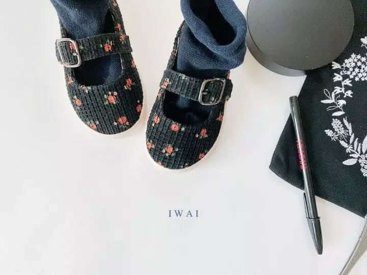 IWAI - Korean Children Fashion - #discoveringself - 925 Pong Dang Flats - 6