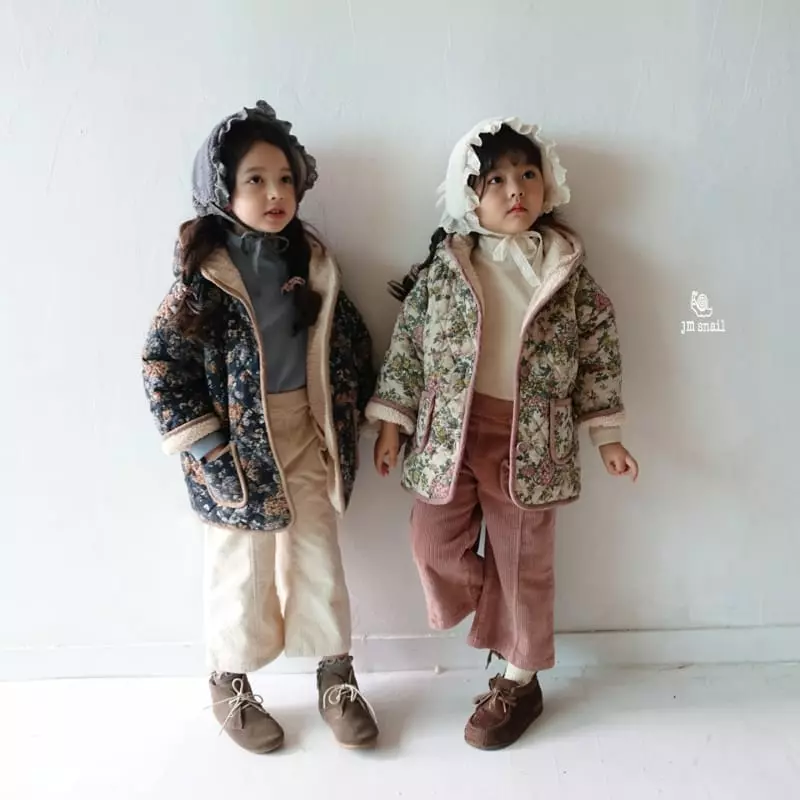JM Snail - Korean Children Fashion - #prettylittlegirls - Flower Quyilting Coat - 10