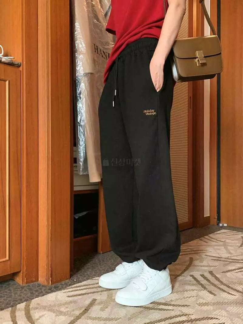 Jkichi - Korean Women Fashion - #momslook - Holly Embroidery Pants - 3