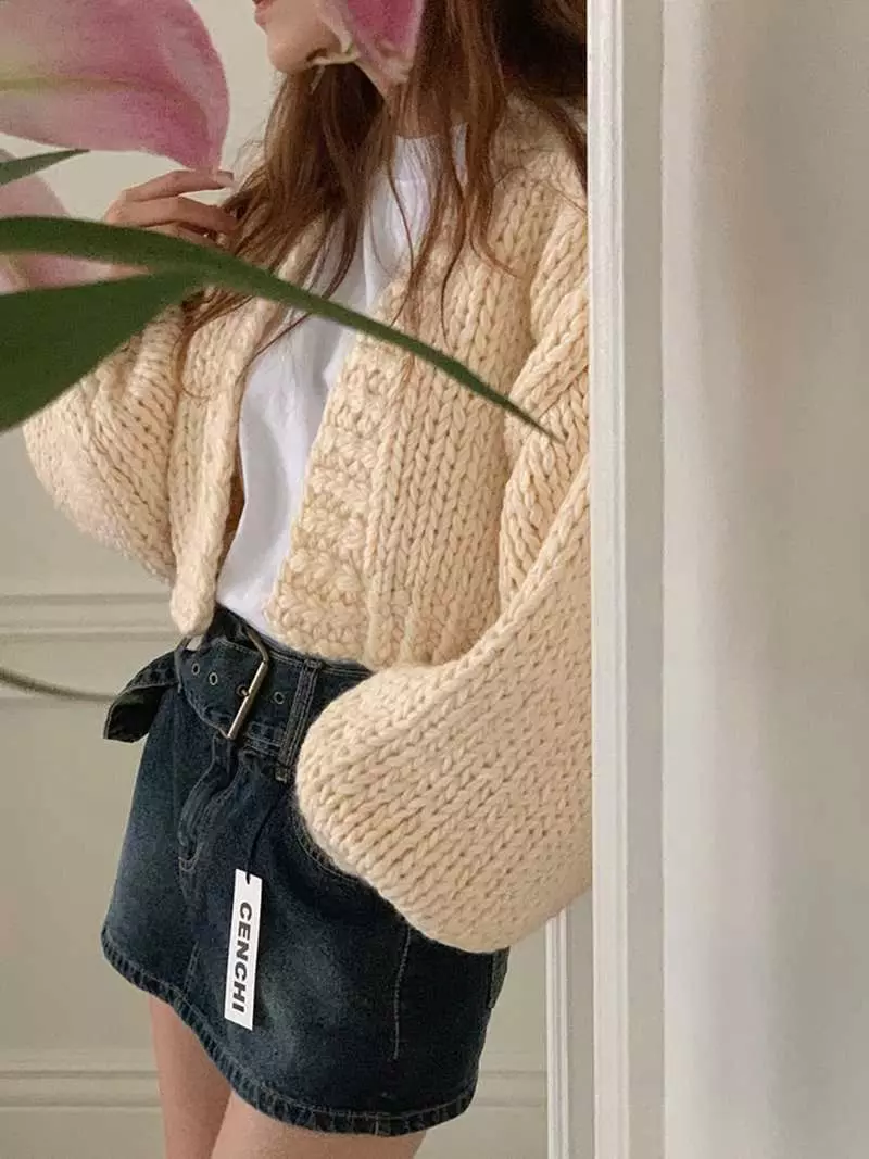 Jkichi - Korean Women Fashion - #momslook - Hand Crop Cardigan - 2