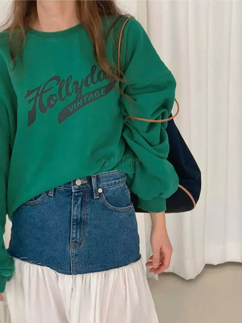 Jkichi - Korean Women Fashion - #thelittlethings - Magic Holly Sweatshirt - 8