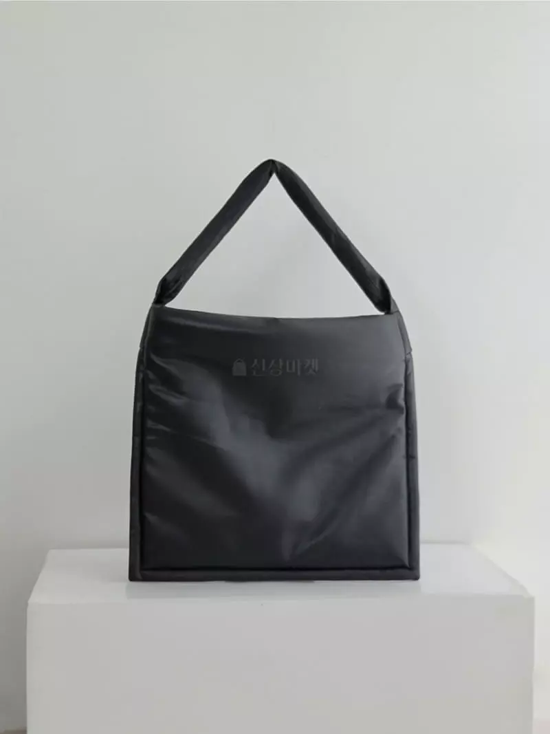 Jshop - Korean Women Fashion - #momslook - Square Padded Shoulder Bag - 3