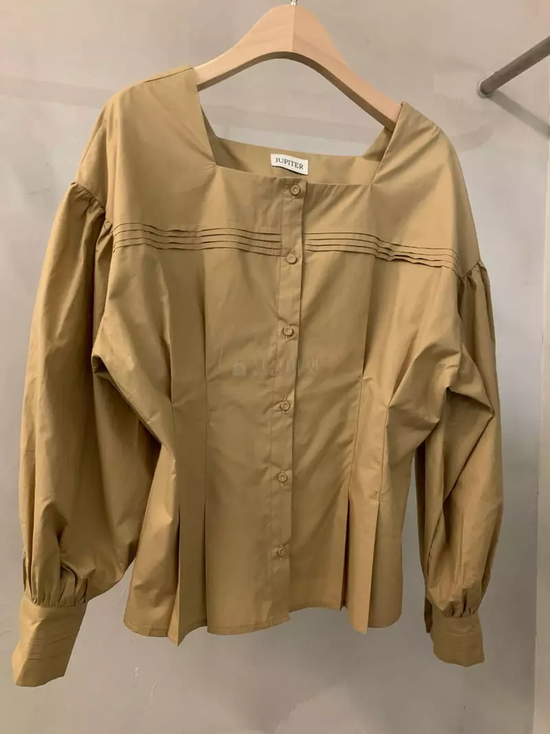 Jupiter - Korean Women Fashion - #vintagekidsstyle - Square Neck Blouse - 3