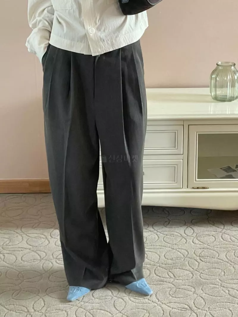 Kare - Korean Women Fashion - #momslook - Two Tuck Pants