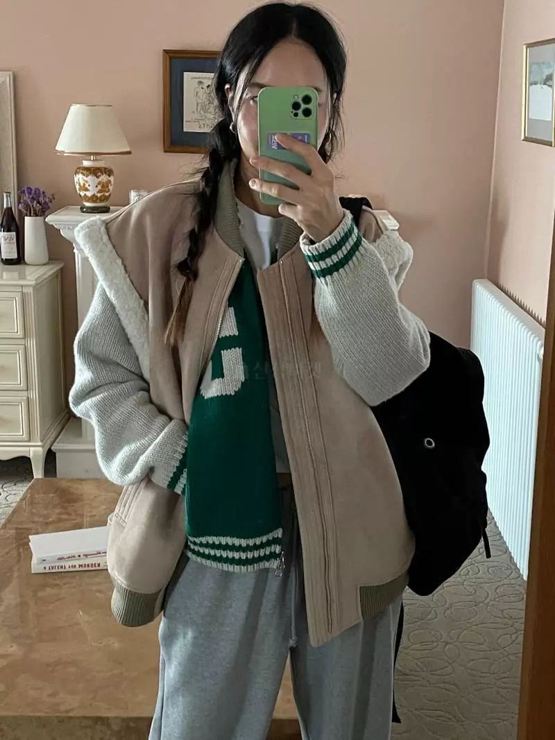 Kare - Korean Women Fashion - #momslook - Caramel Vest - 5