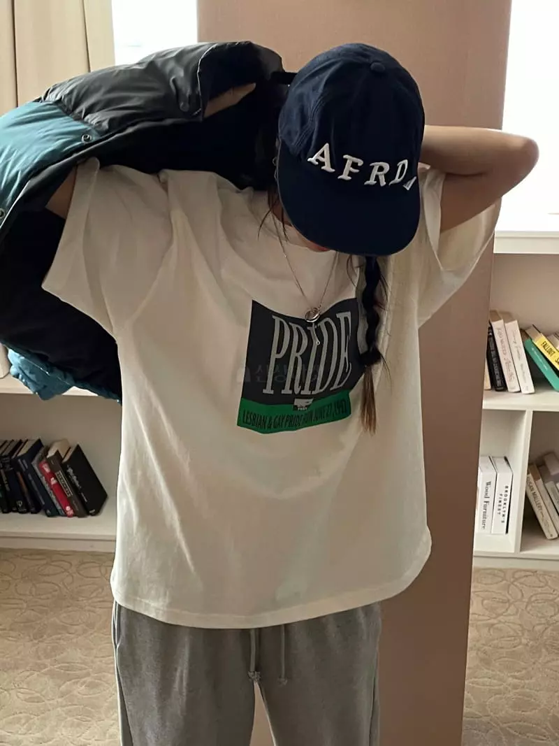 Kare - Korean Women Fashion - #thelittlethings - Pride Tee