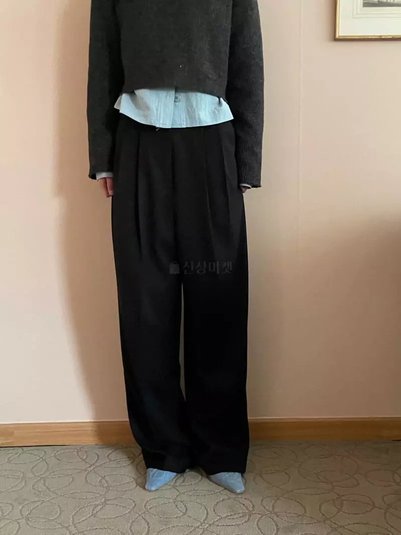 Kare - Korean Women Fashion - #womensfashion - Two Tuck Pants - 8