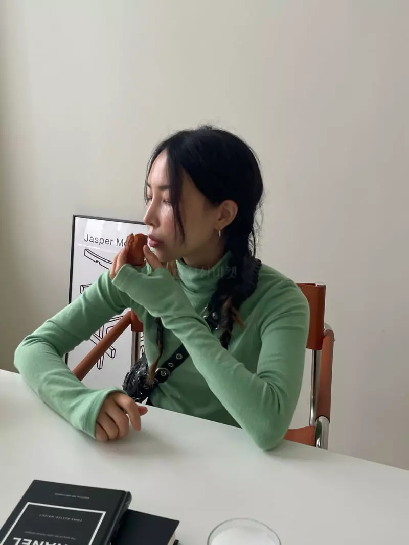 Kare - Korean Women Fashion - #momslook - Cozy Tee - 4