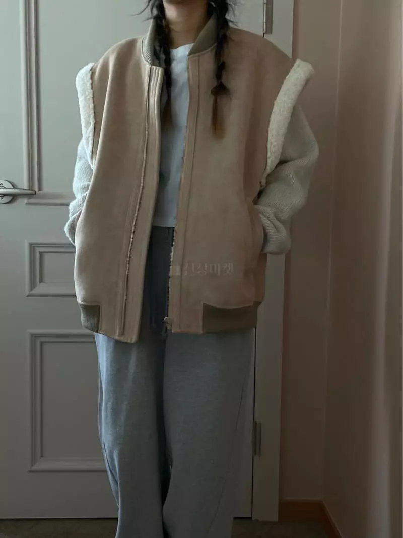 Kare - Korean Women Fashion - #womensfashion - Caramel Vest - 2
