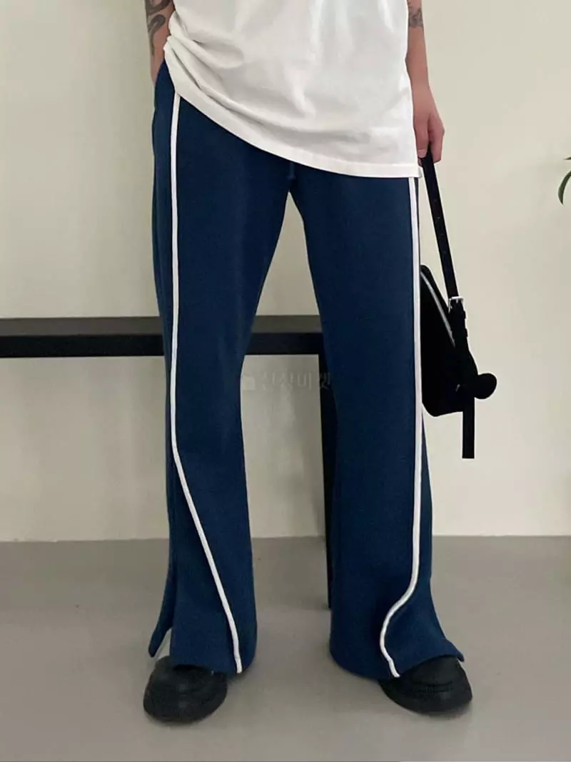 Kare - Korean Women Fashion - #womensfashion - Line Pants - 9