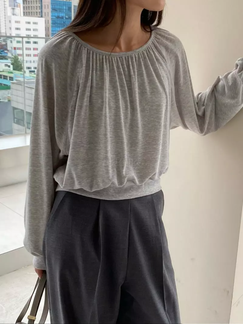Knock - Korean Women Fashion - #momslook - Lady Shirring Tee - 2