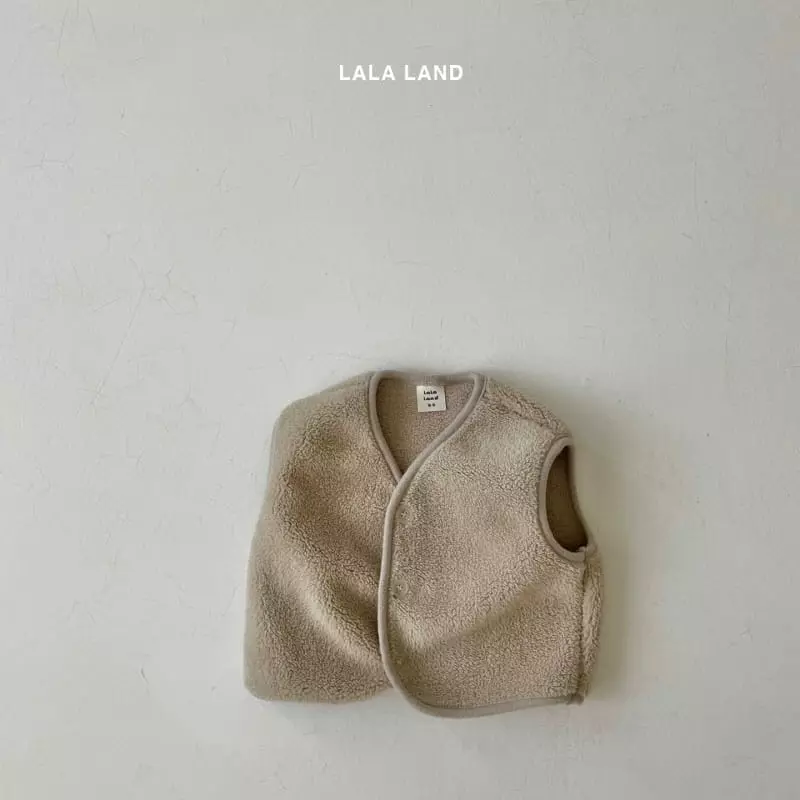 Lalaland - Korean Baby Fashion - #babyboutiqueclothing - Bebe Fluffy Vest - 4