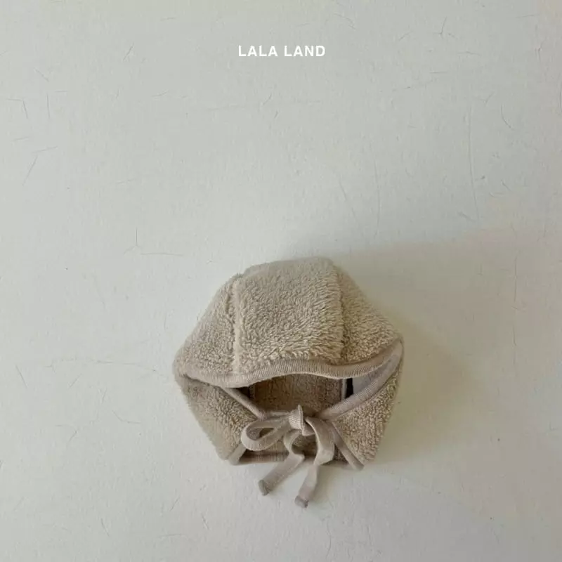 Lalaland - Korean Baby Fashion - #babyoninstagram - Bebe Fluffy Bonnet - 5