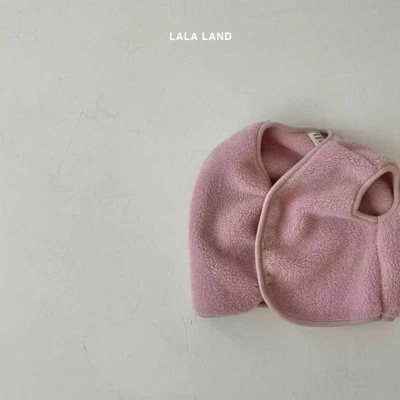 Lalaland - Korean Baby Fashion - #babyoutfit - Bebe Fluffy Vest - 11
