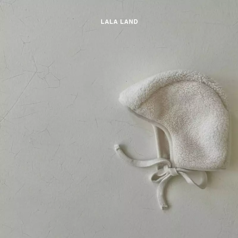 Lalaland - Korean Baby Fashion - #babywear - Bebe Fluffy Bonnet - 9
