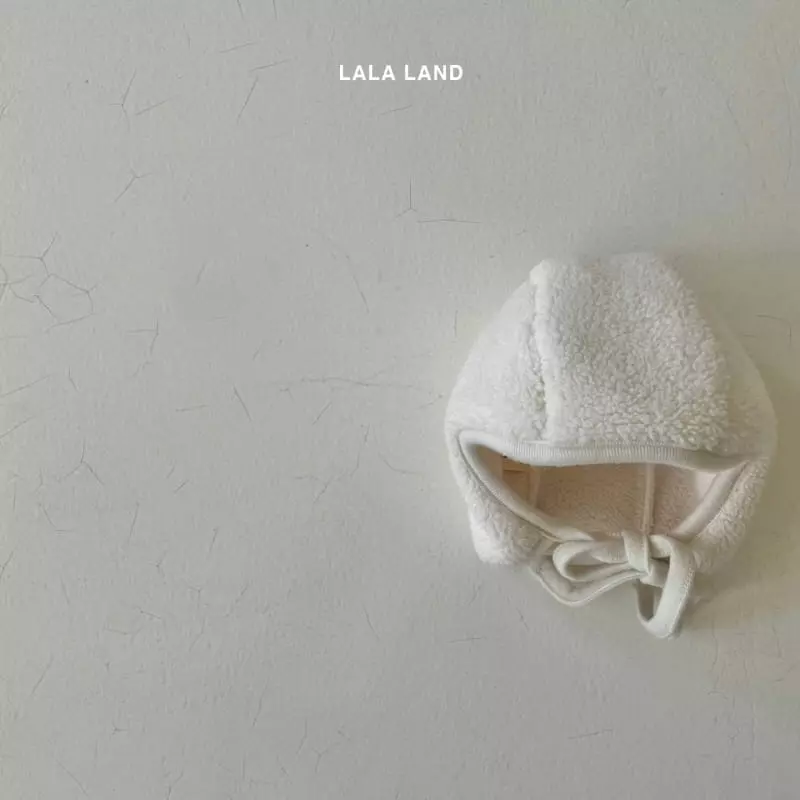Lalaland - Korean Baby Fashion - #onlinebabyboutique - Bebe Fluffy Bonnet - 10