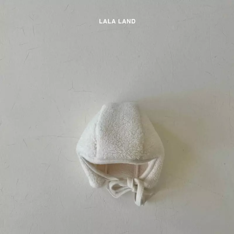 Lalaland - Korean Baby Fashion - #onlinebabyshop - Bebe Fluffy Bonnet - 11