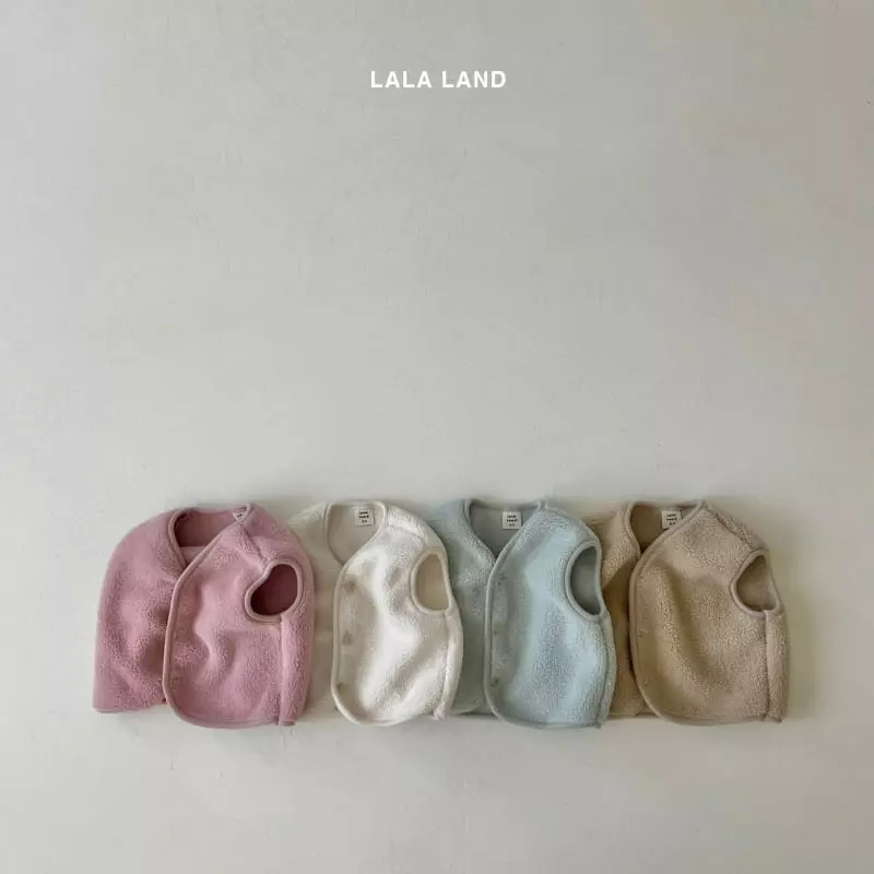 Lalaland - Korean Baby Fashion - #smilingbaby - Bebe Fluffy Vest