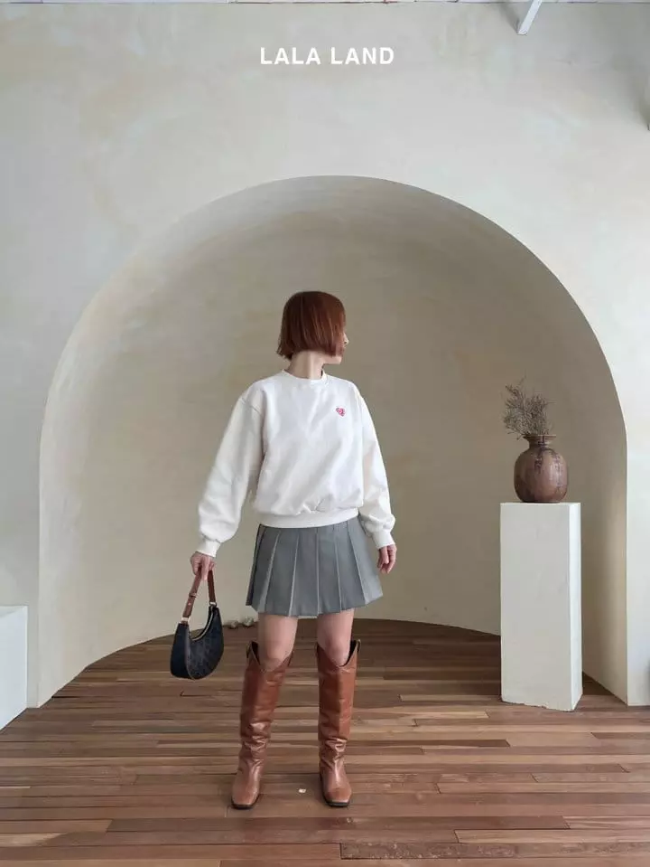 Lalaland - Korean Children Fashion - #littlefashionista - Heart Embrodiery Sweatshirt - 10