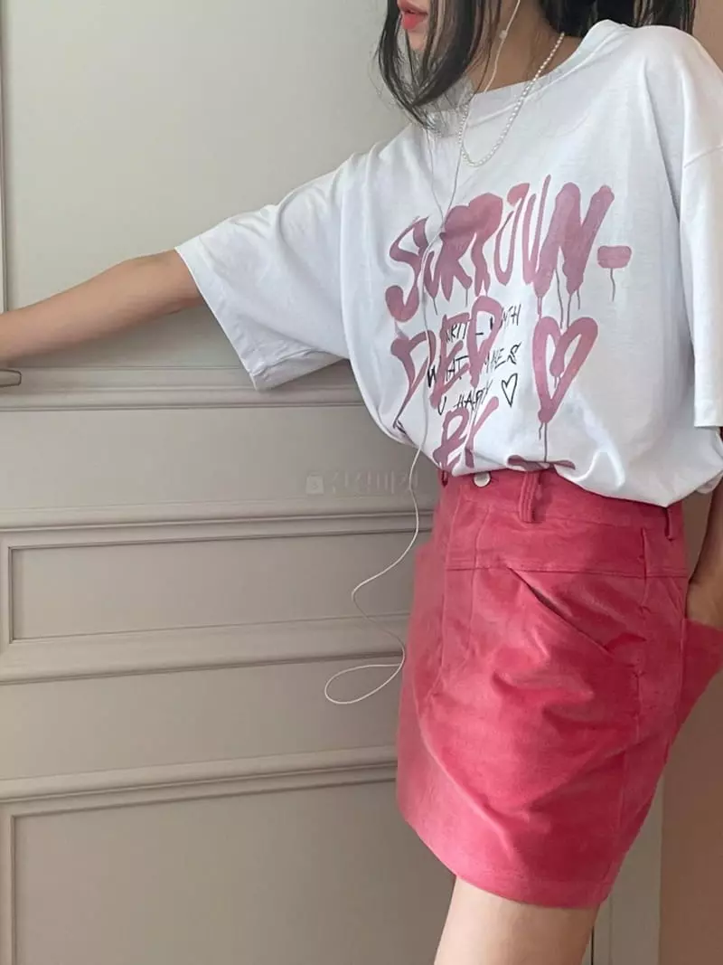Lovemoment - Korean Women Fashion - #momslook - Heart Love Tee - 7