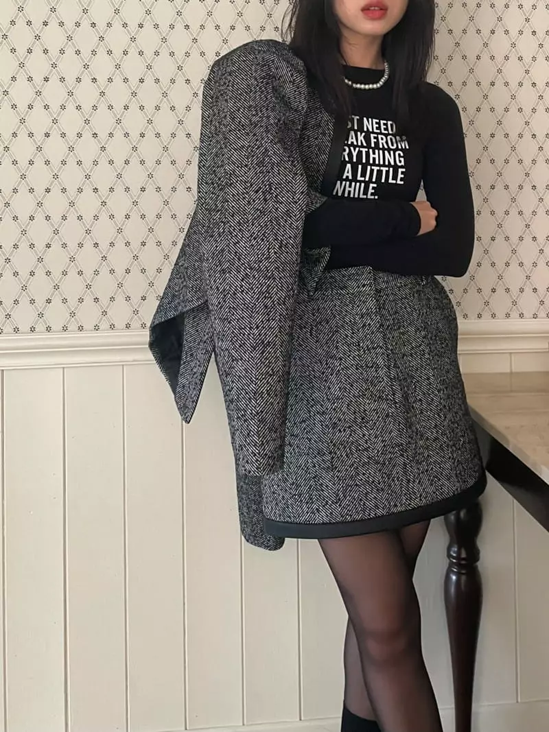 Lovemoment - Korean Women Fashion - #momslook - Just Tee - 2