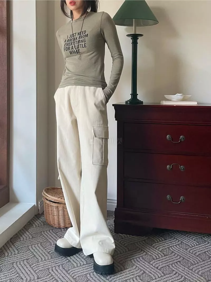 Lovemoment - Korean Women Fashion - #momslook - Rib Pocket Pants