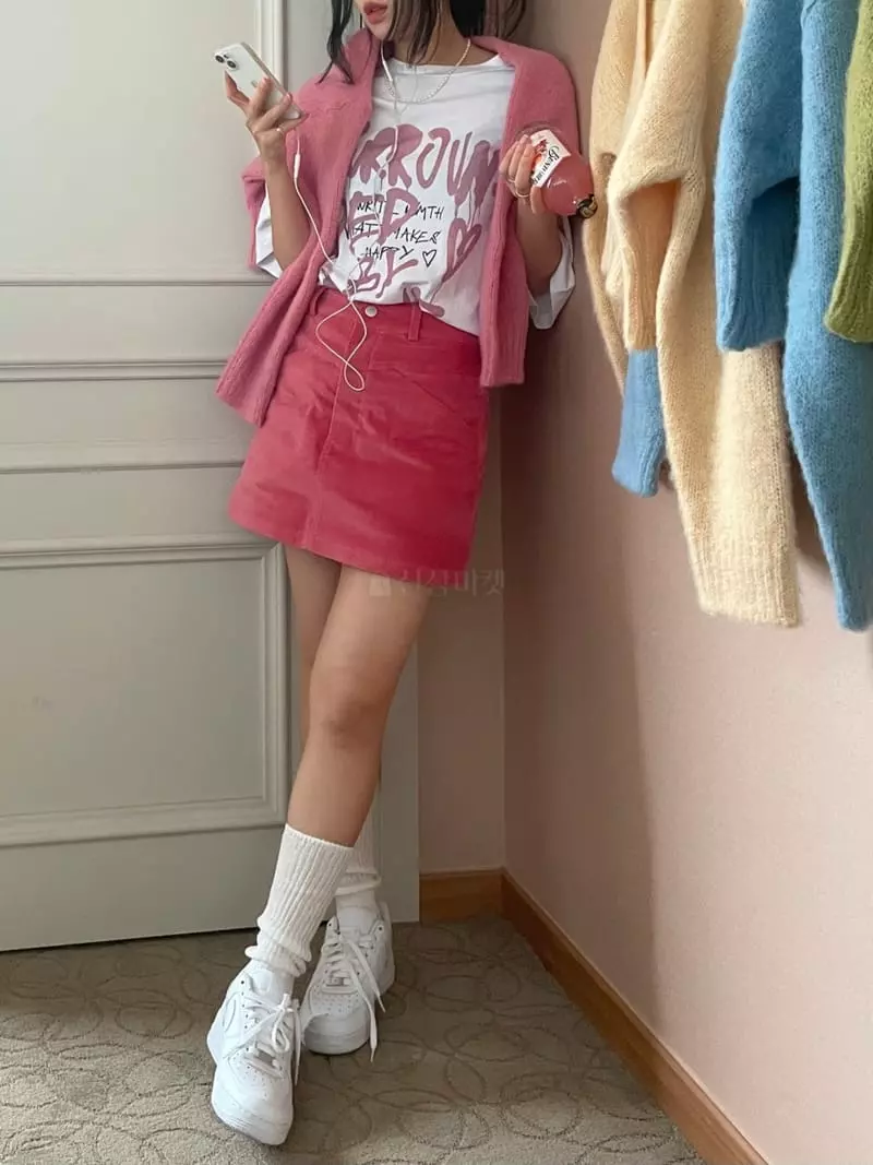 Lovemoment - Korean Women Fashion - #momslook - Rib Velvet Skirt - 8