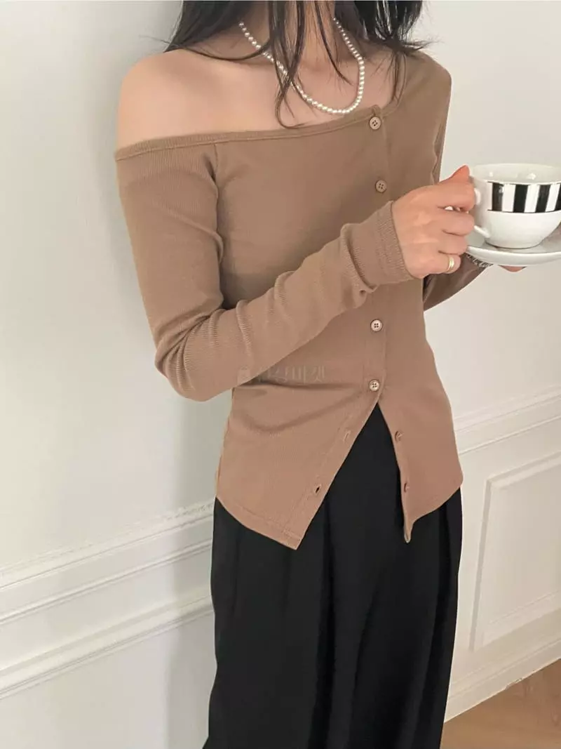 Lovemoment - Korean Women Fashion - #momslook - Off Sholder Tee - 2