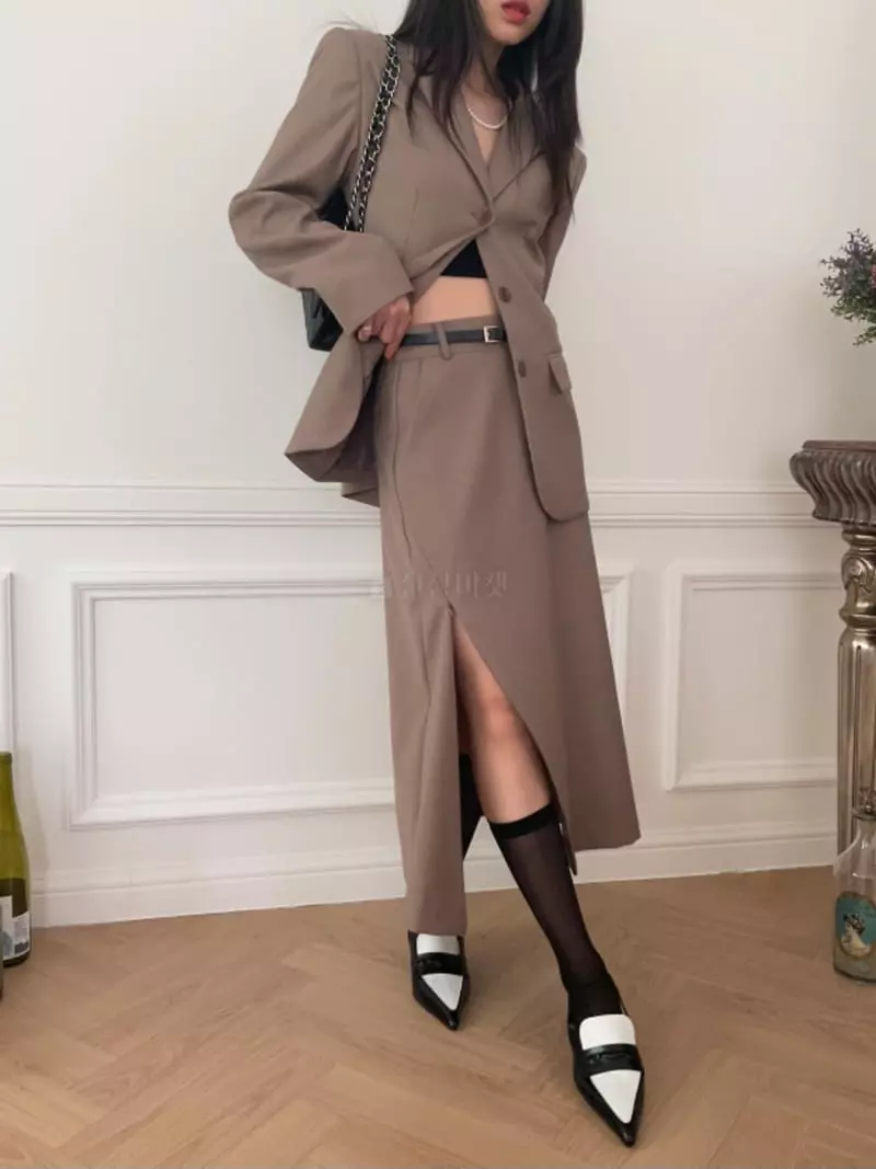 Lovemoment - Korean Women Fashion - #momslook - Line Skirt - 10